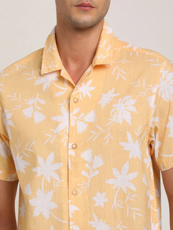 Indian Terrain Men's Slim Fit Half Sleeve Tropical Print Yellow Shirt